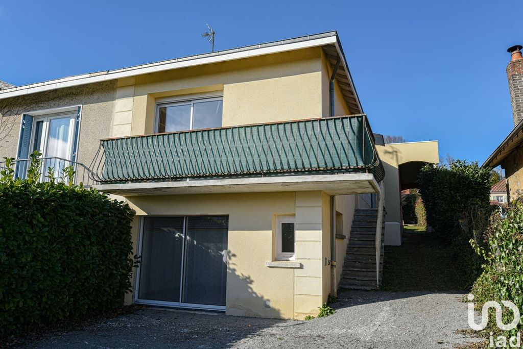 Achat maison à vendre 3 chambres 125 m² - Saint-Priest-Taurion