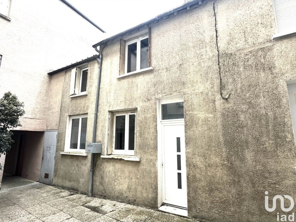 Achat maison à vendre 2 chambres 37 m² - Angerville