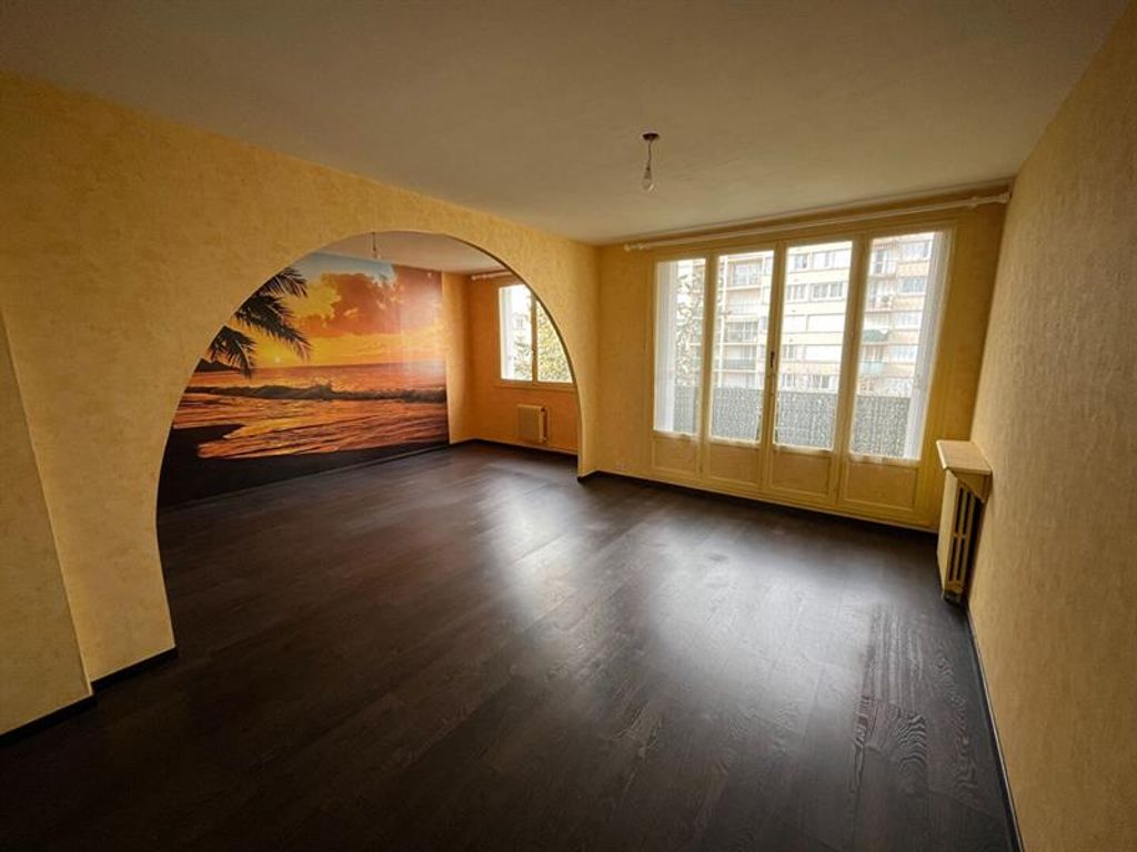 Achat appartement à vendre 3 pièces 70 m² - Montargis