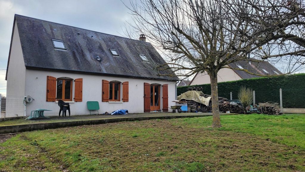 Achat maison à vendre 4 chambres 120 m² - Auzouer-en-Touraine