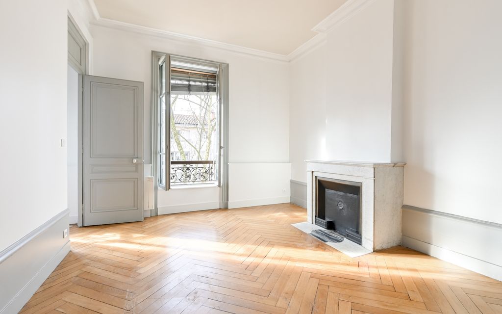 Achat appartement à vendre 2 pièces 49 m² - Lyon 6ème arrondissement