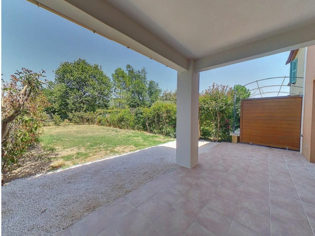 Achat maison à vendre 3 chambres 84 m² - Roquebrune-sur-Argens