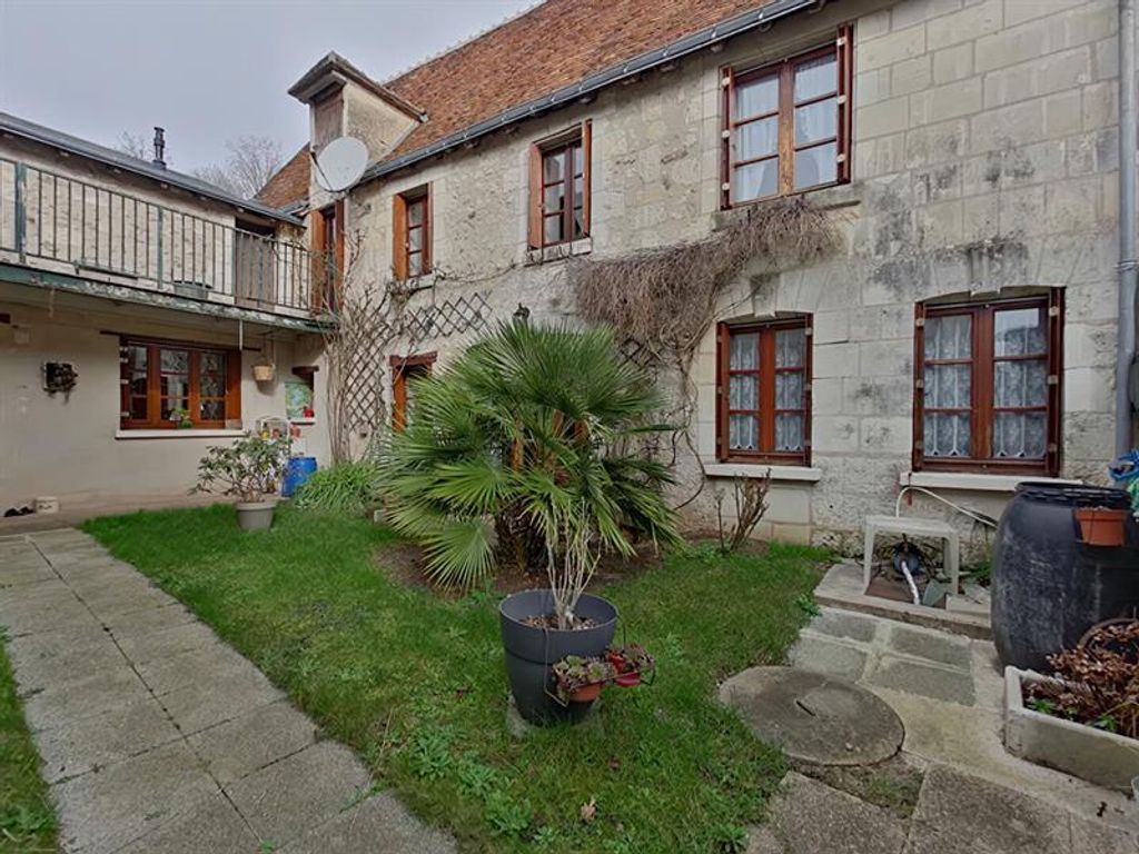 Achat maison à vendre 3 chambres 149 m² - La Celle-Guenand