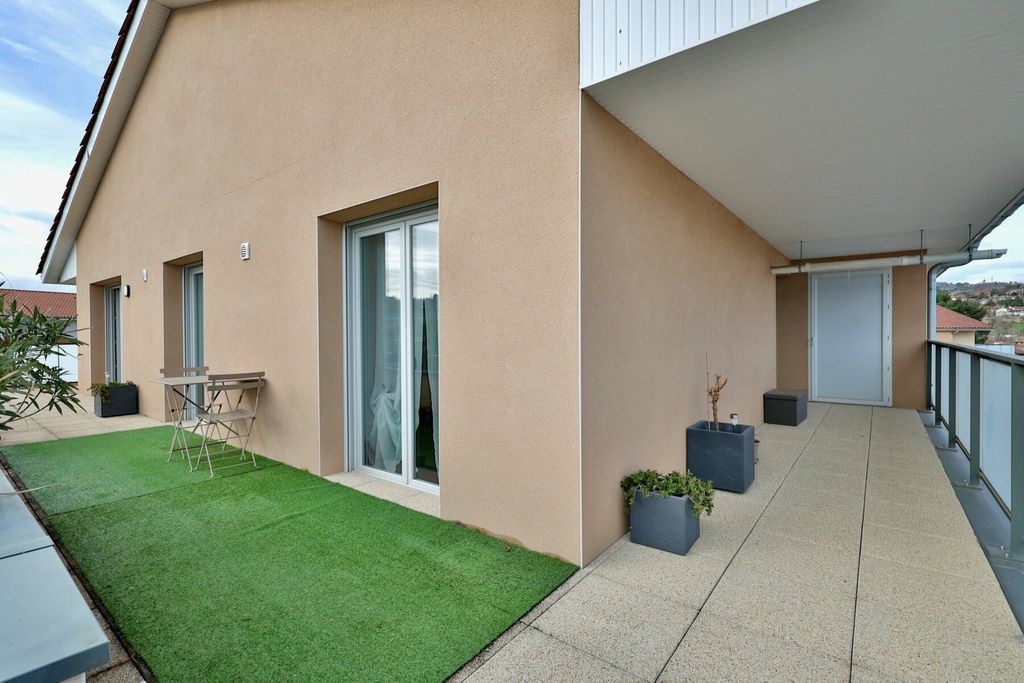 Achat appartement à vendre 4 pièces 85 m² - Lozanne