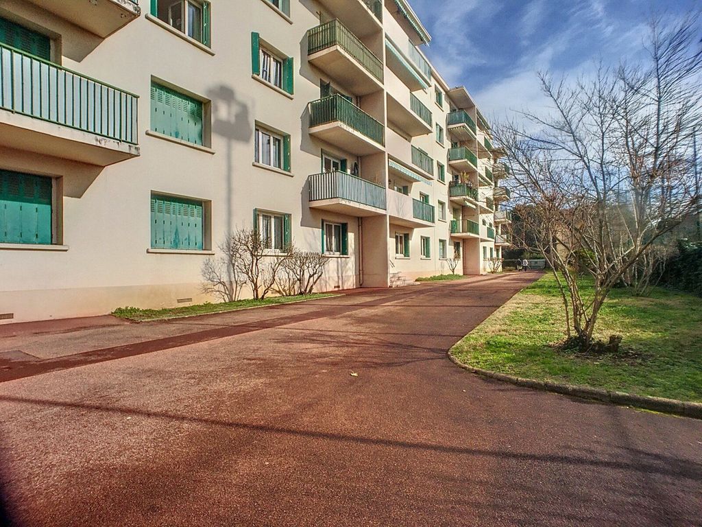 Achat appartement à vendre 4 pièces 78 m² - Villeurbanne