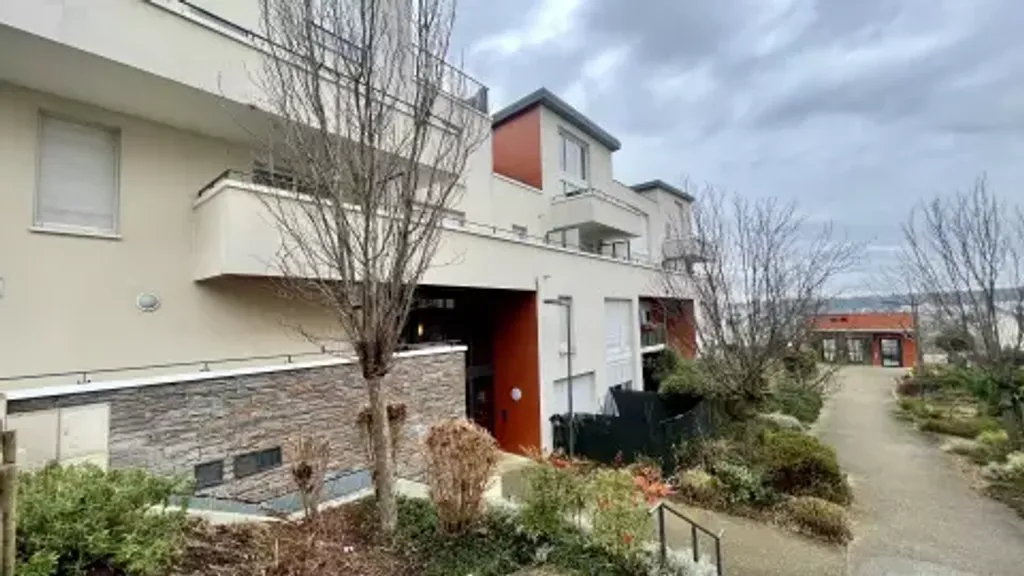 Achat appartement à vendre 2 pièces 44 m² - Villemomble