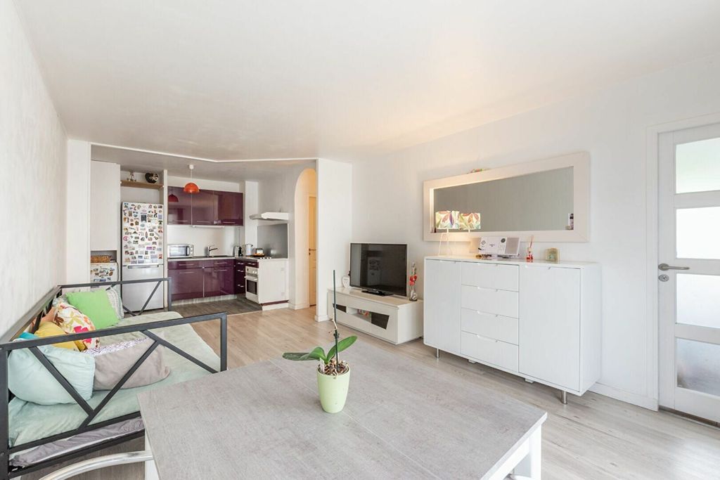 Achat appartement à vendre 2 pièces 52 m² - Noisy-le-Grand