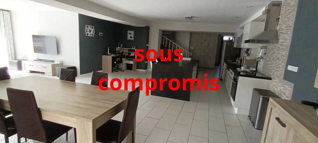 Achat maison à vendre 4 chambres 174 m² - Thouars