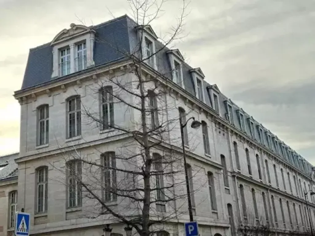 Achat appartement à vendre 2 pièces 47 m² - Paris 16ème arrondissement