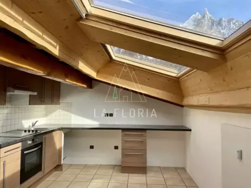 Achat appartement à vendre 3 pièces 76 m² - Chamonix-Mont-Blanc