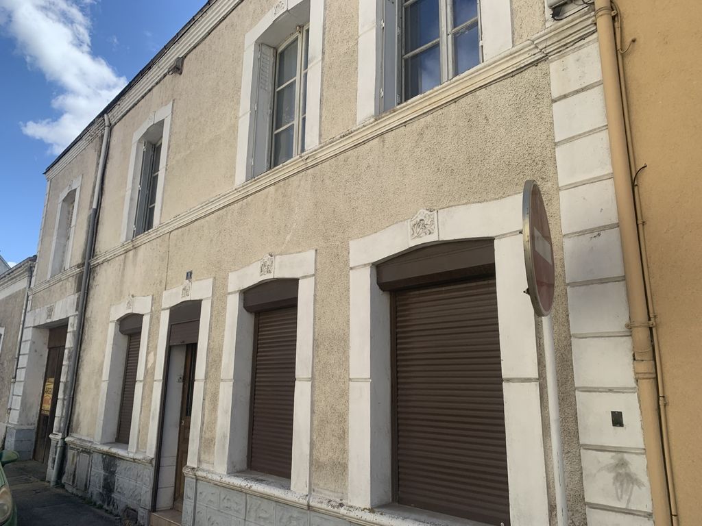 Achat maison à vendre 3 chambres 132 m² - Saint-Calais