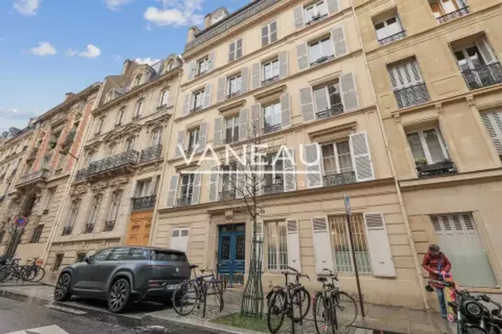 Achat appartement à vendre 3 pièces 57 m² - Paris 8ème arrondissement