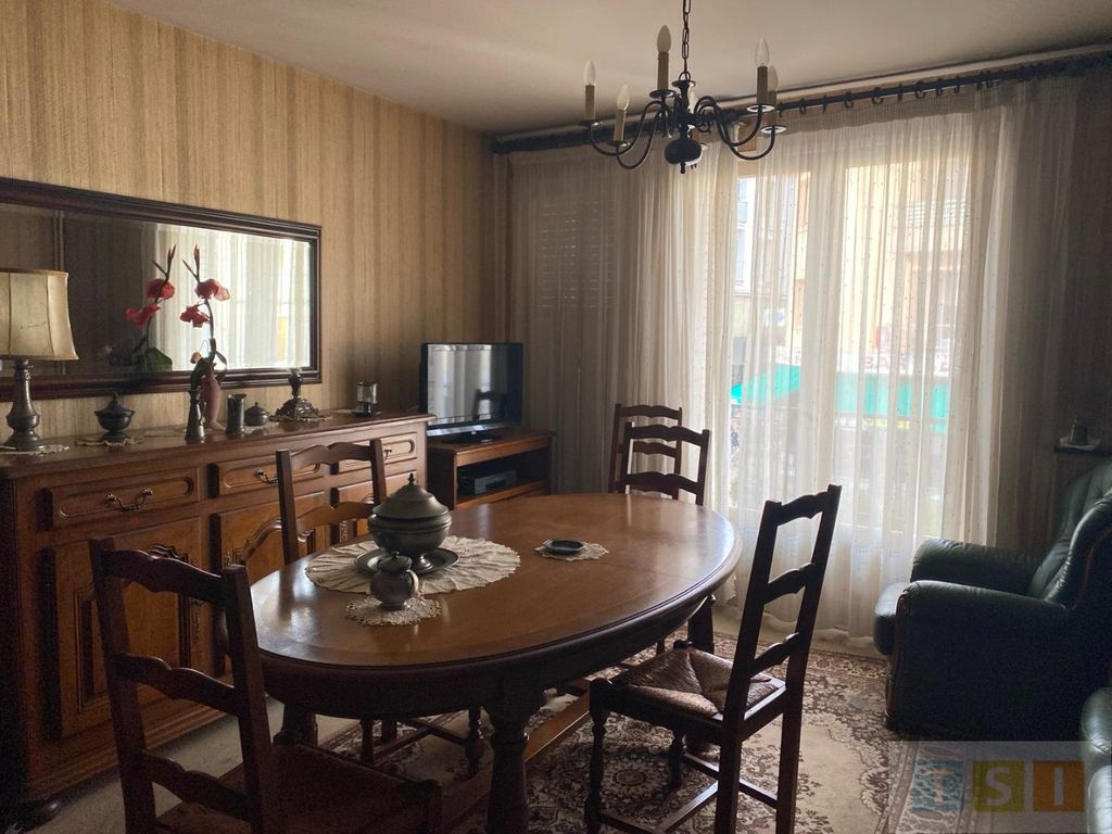 Achat appartement à vendre 3 pièces 68 m² - Lannemezan