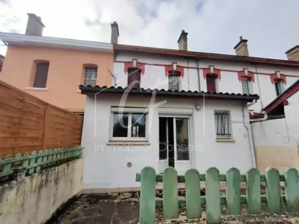 Achat maison à vendre 2 chambres 78 m² - Viviez