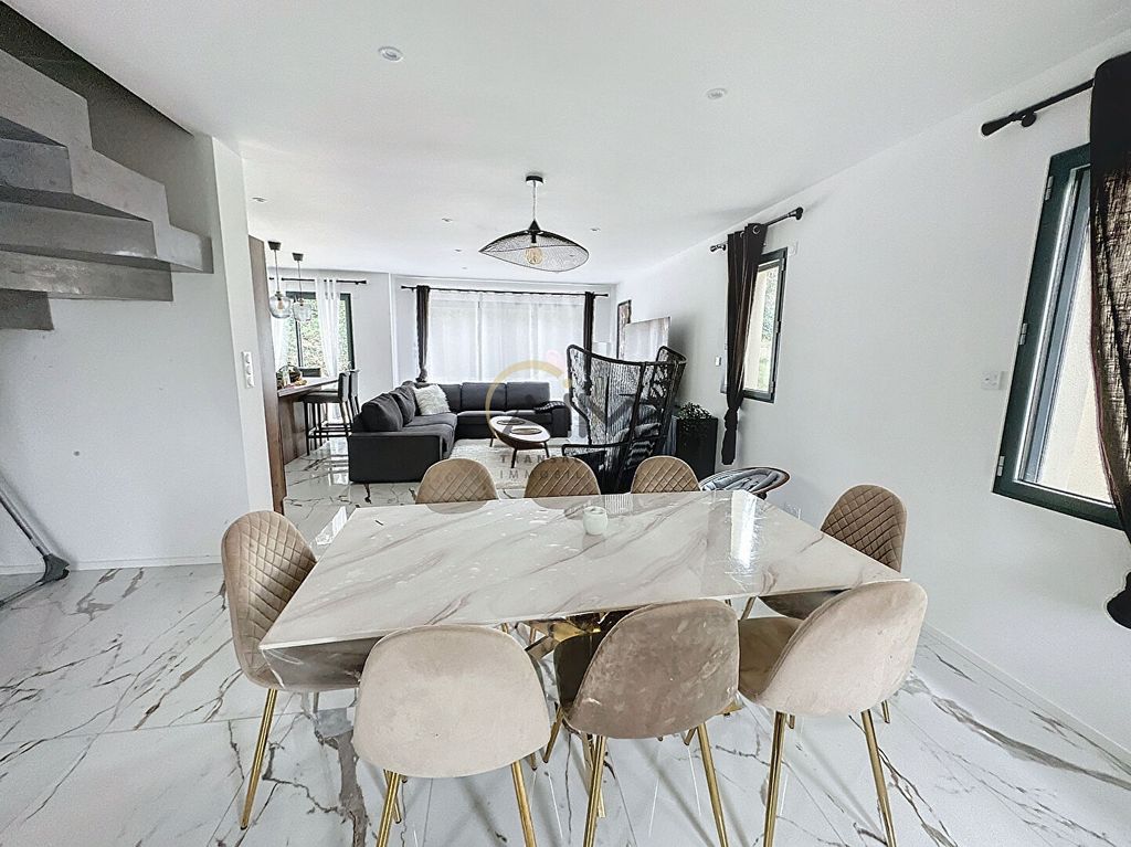 Achat maison à vendre 4 chambres 183 m² - Montlouis-sur-Loire
