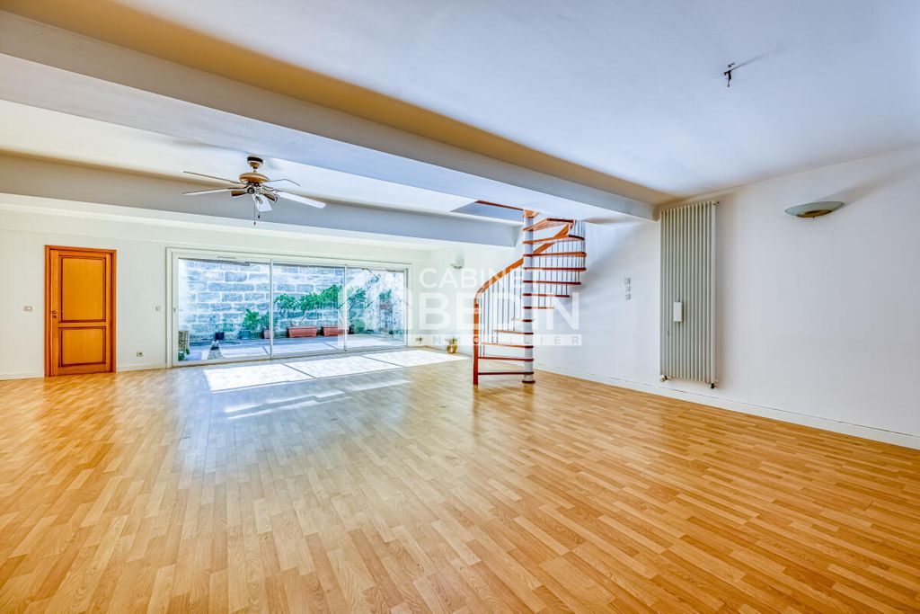 Achat loft à vendre 4 pièces 158 m² - Bordeaux