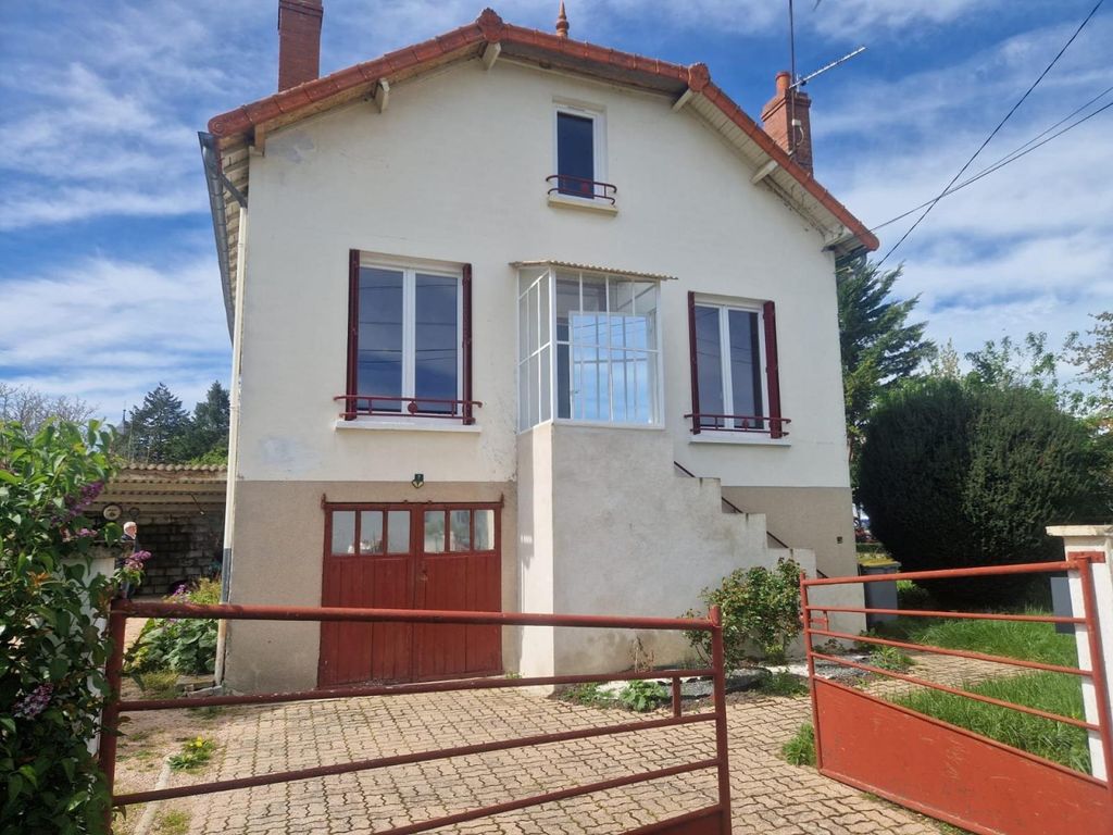 Achat maison à vendre 4 chambres 115 m² - Bellenaves