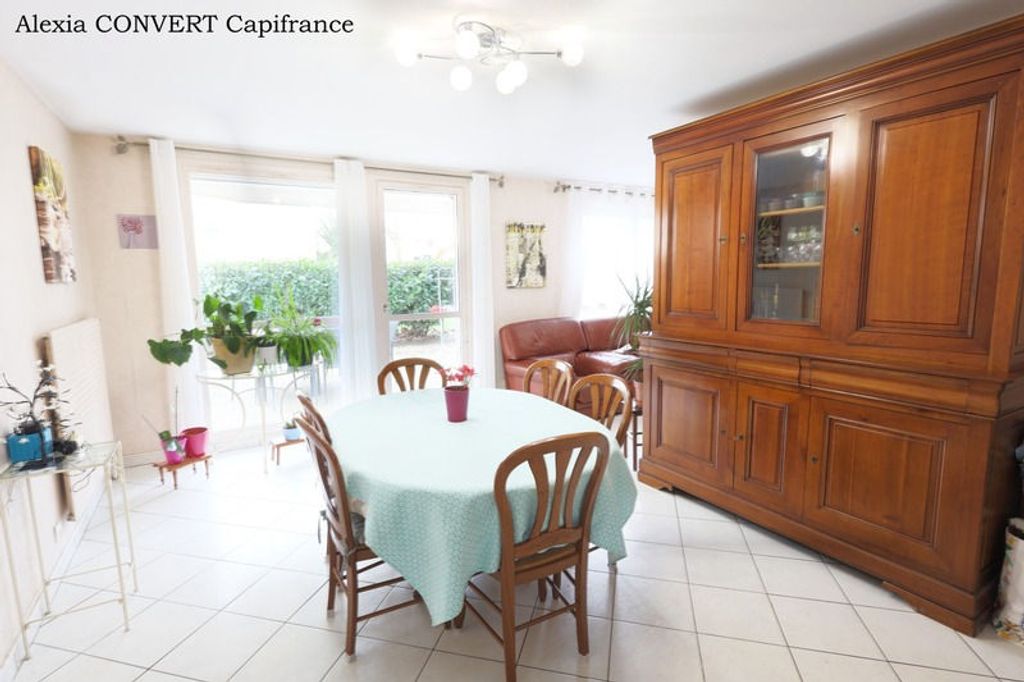 Achat appartement à vendre 5 pièces 97 m² - Bourg-en-Bresse