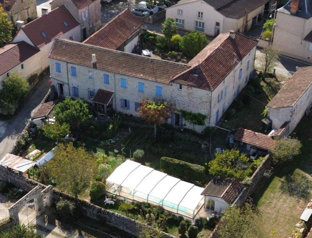 Achat maison à vendre 8 chambres 420 m² - Limogne-en-Quercy