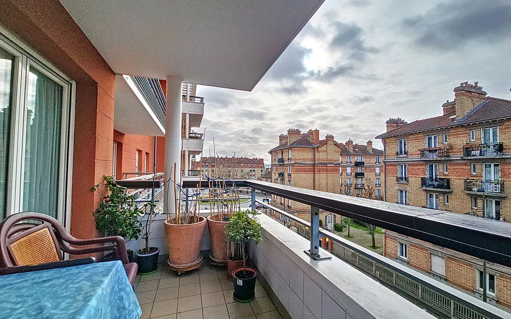 Achat appartement 4 pièce(s) Suresnes