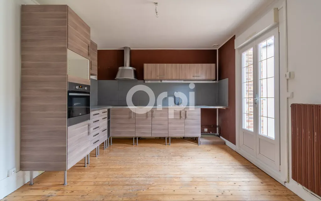 Achat maison à vendre 5 chambres 122 m² - Ville-Dommange