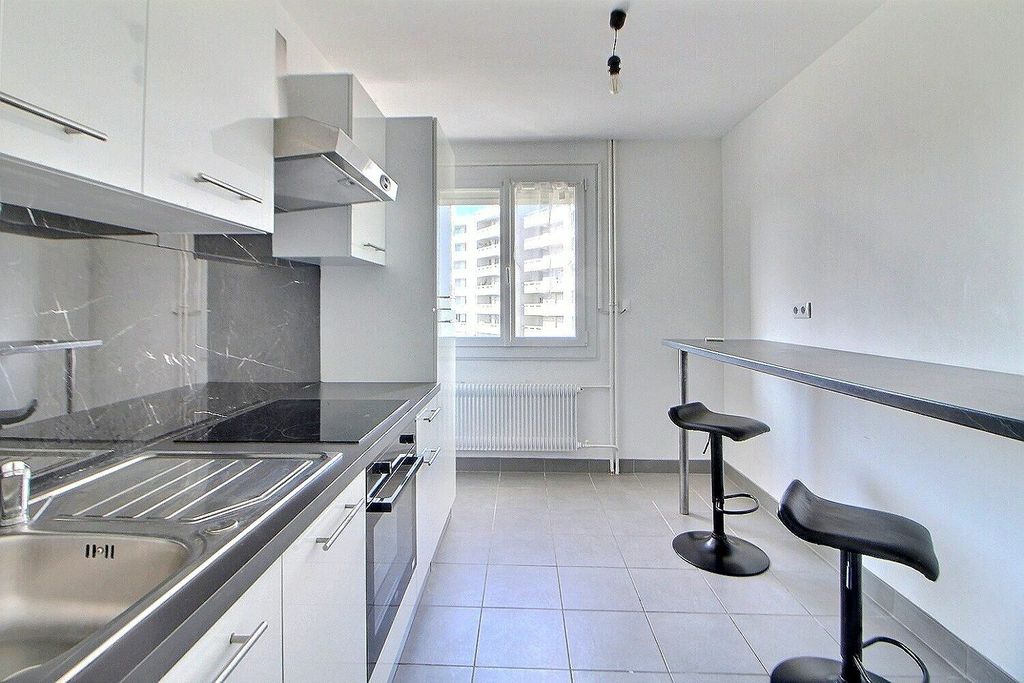 Achat appartement à vendre 3 pièces 56 m² - Roanne
