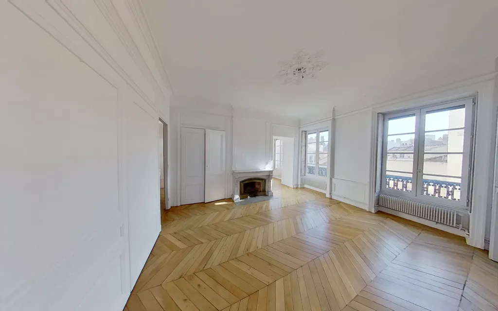 Achat appartement à vendre 4 pièces 132 m² - Lyon 1er arrondissement