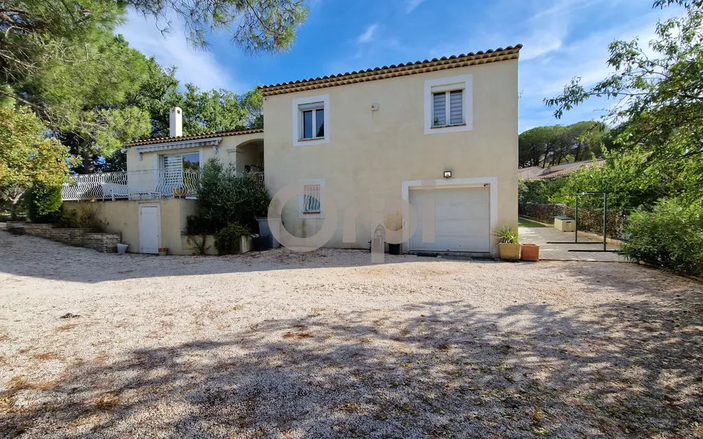 Achat maison à vendre 4 chambres 136 m² - Roquebrune-sur-Argens