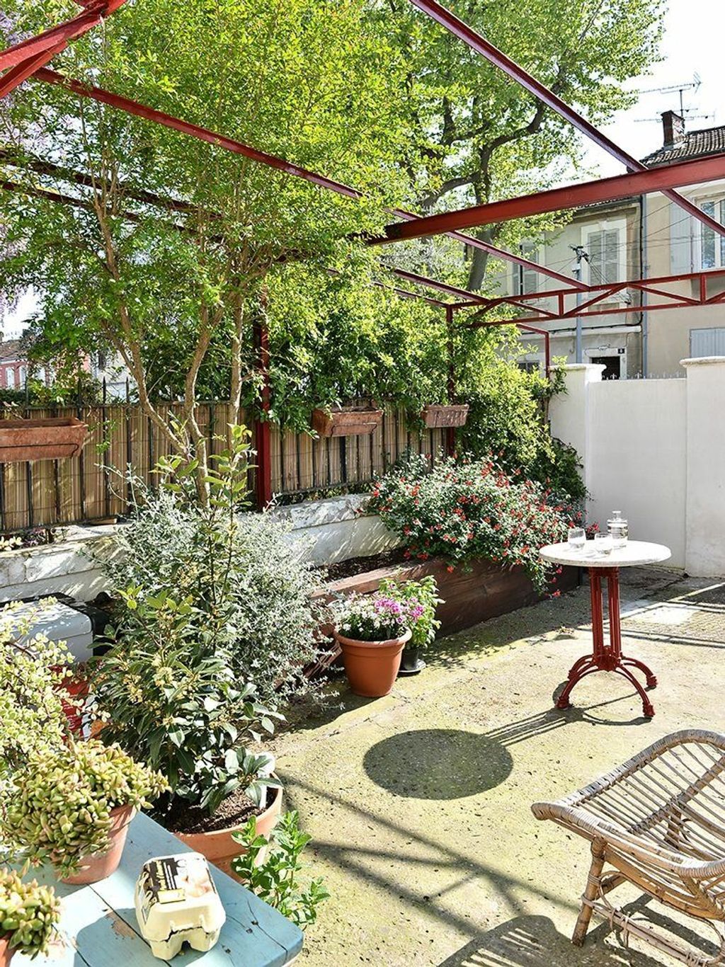 Achat maison à vendre 2 chambres 90 m² - Arles