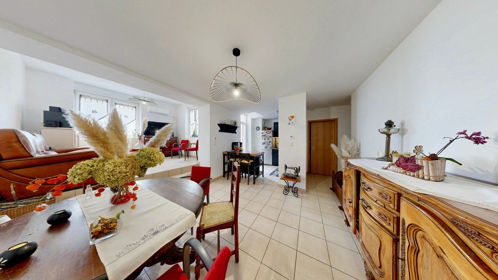 Achat appartement à vendre 4 pièces 84 m² - Ruoms