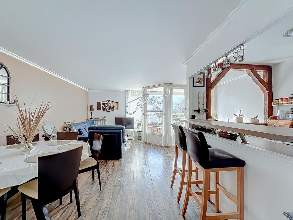 Achat appartement à vendre 3 pièces 67 m² - Éragny