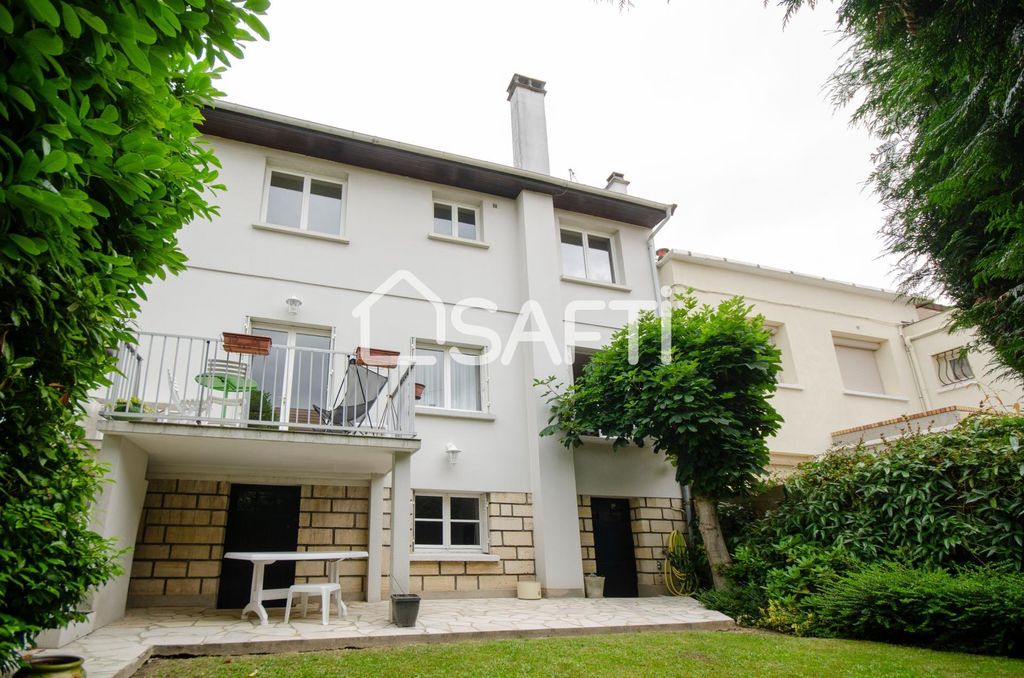 Achat maison à vendre 5 chambres 185 m² - Clamart