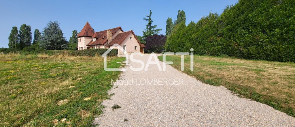 Achat maison à vendre 4 chambres 216 m² - Venère