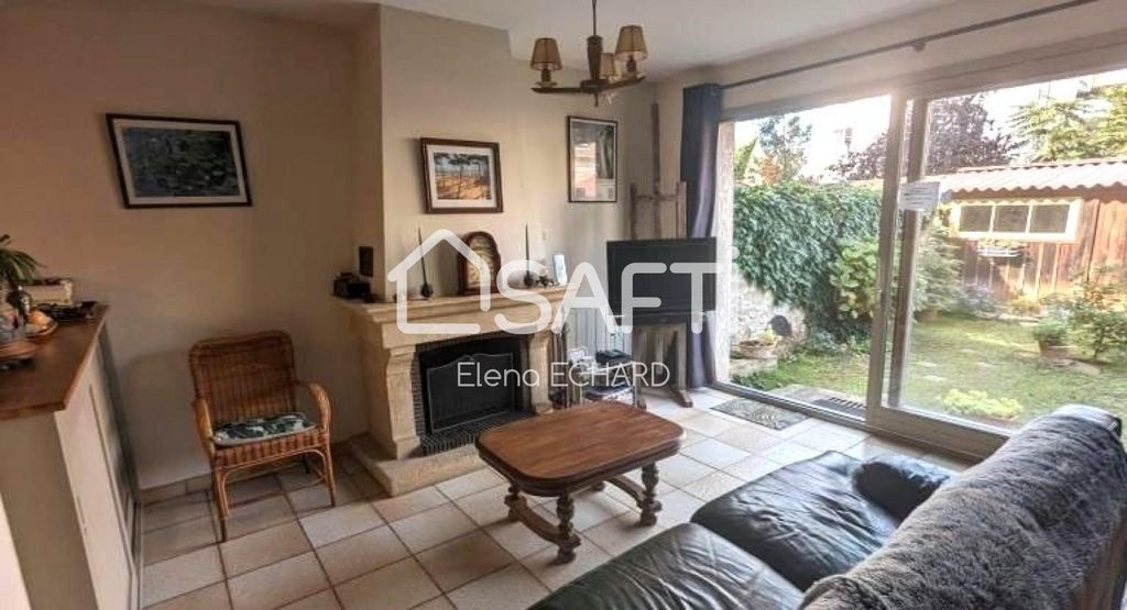 Achat maison à vendre 3 chambres 93 m² - Mantes-la-Jolie