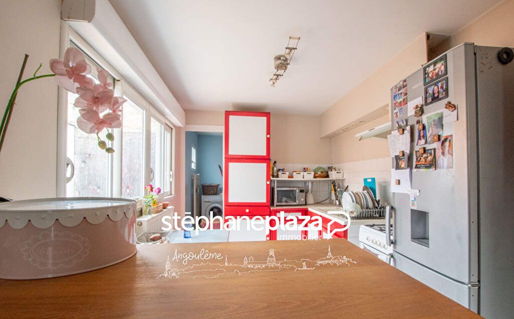 Achat maison à vendre 2 chambres 80 m² - Angoulême