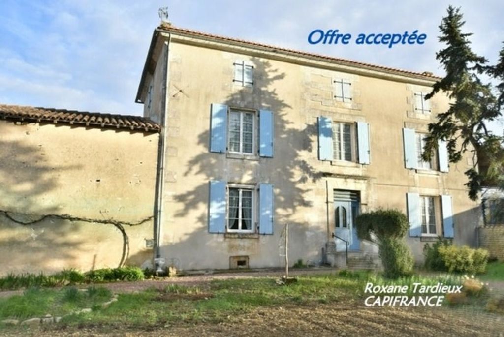 Achat maison à vendre 4 chambres 165 m² - Anais