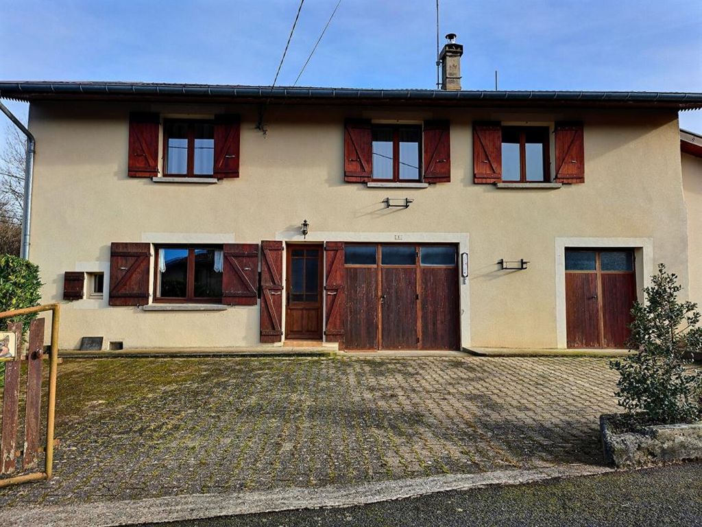 Achat maison à vendre 4 chambres 139 m² - Sarrogna