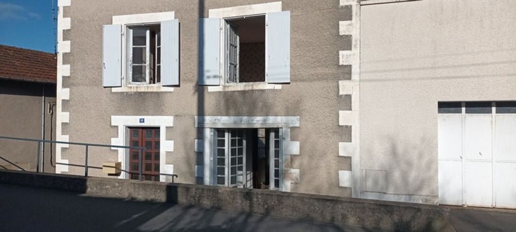 Achat maison à vendre 3 chambres 117 m² - Montmorillon