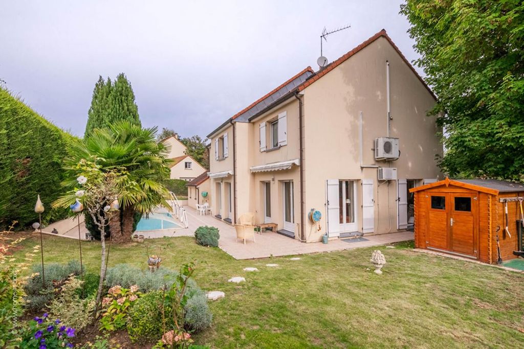 Achat maison à vendre 6 chambres 240 m² - Fourqueux