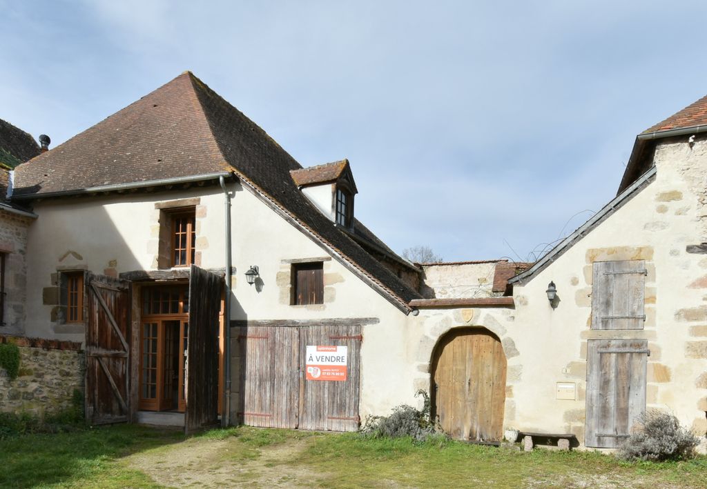 Achat maison à vendre 2 chambres 117 m² - Souvigny