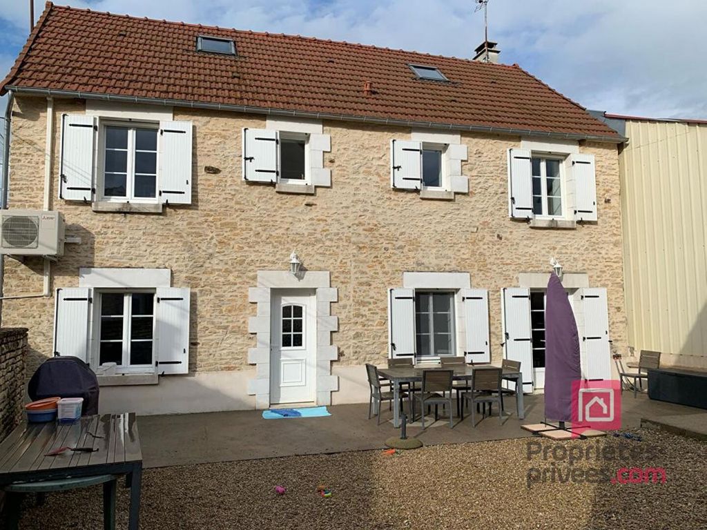 Achat maison à vendre 3 chambres 110 m² - Montillot