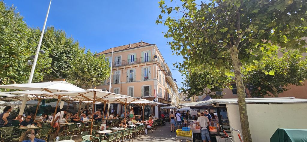 Achat appartement à vendre 3 pièces 48 m² - Bandol