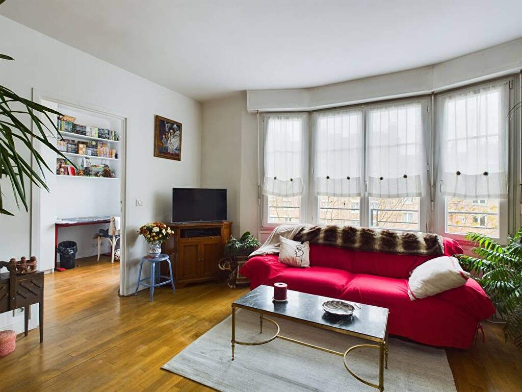 Achat appartement à vendre 4 pièces 72 m² - Paris 20ème arrondissement