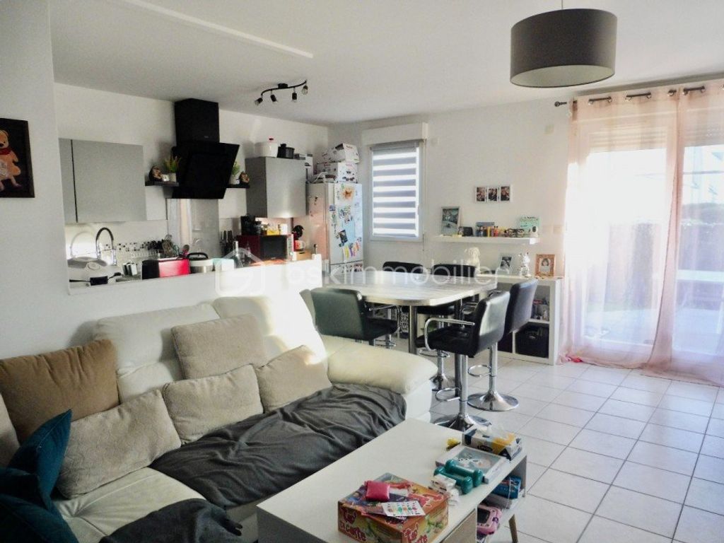 Achat appartement à vendre 3 pièces 66 m² - La Ville-aux-Dames
