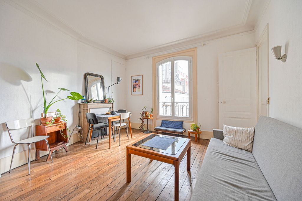 Achat appartement à vendre 3 pièces 54 m² - Paris 18ème arrondissement