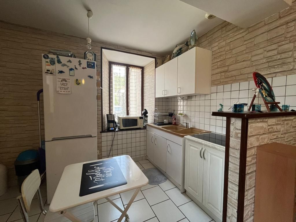 Achat appartement à vendre 3 pièces 51 m² - Plombières-lès-Dijon