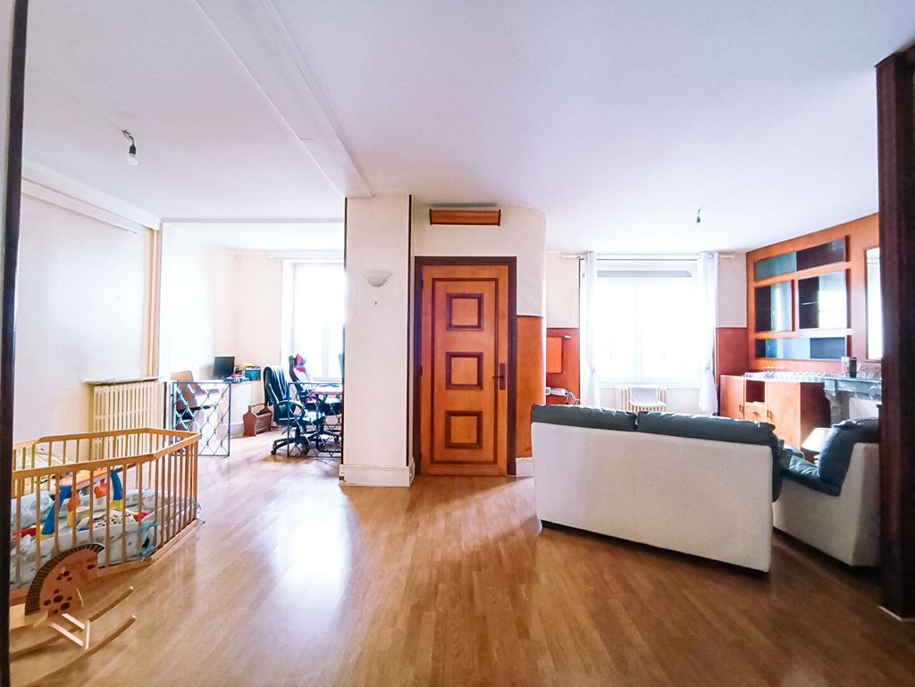 Achat maison à vendre 5 chambres 330 m² - Cognac