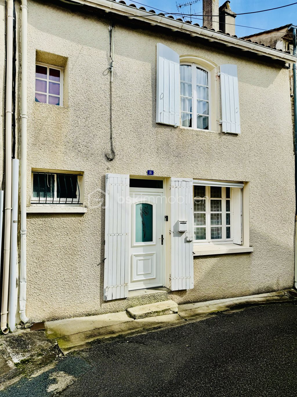 Achat maison à vendre 4 chambres 178 m² - Sainte-Bazeille