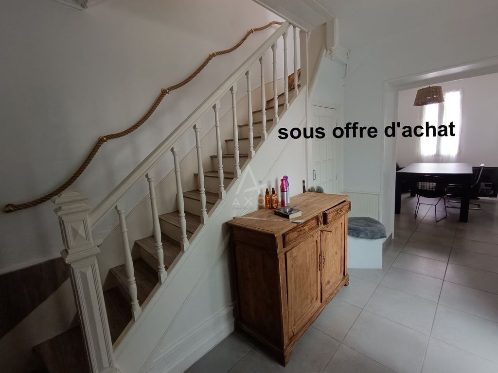 Achat maison à vendre 6 chambres 180 m² - Saint-Yrieix-sur-Charente