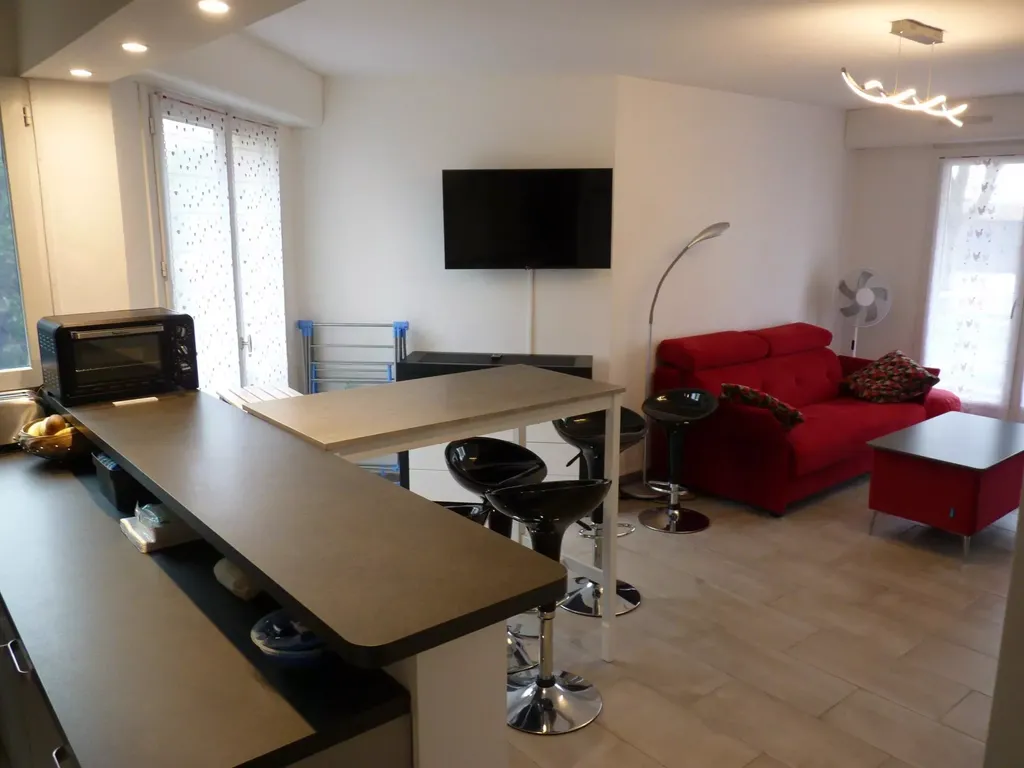 Achat appartement à vendre 2 pièces 43 m² - Royan